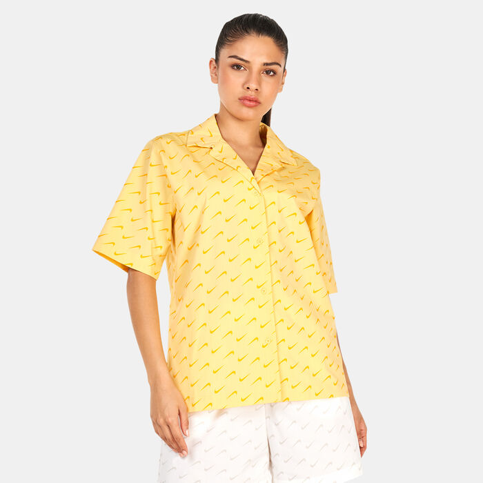 Nike Women's Sportswear Everyday Woven T-Shirt yellow image number 0