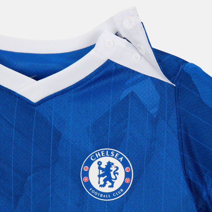 Nike Kids' Chelsea 25/26 Home Replica 3-Piece Football Kit Blue Nike Kids' Chelsea 25/26 Home Replica 3-Piece Football Kit Blue image number 2