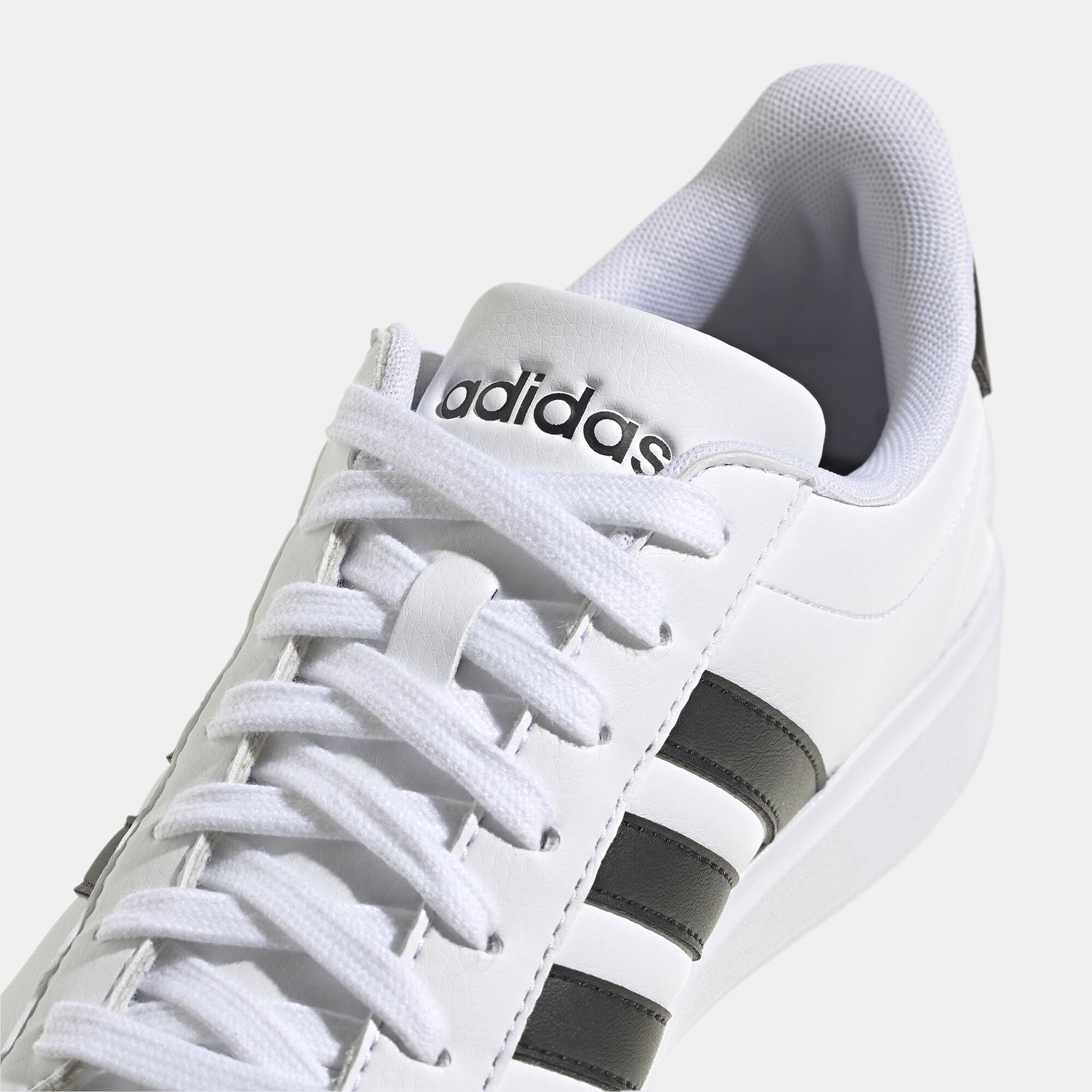 Adidas clearance court cloudfoam