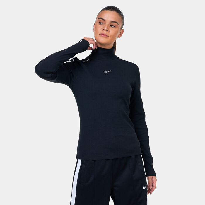 Nike Women's Sportswear 1/2-Zip Top Black Nike Women's Sportswear 1/2-Zip Top Black image number 0