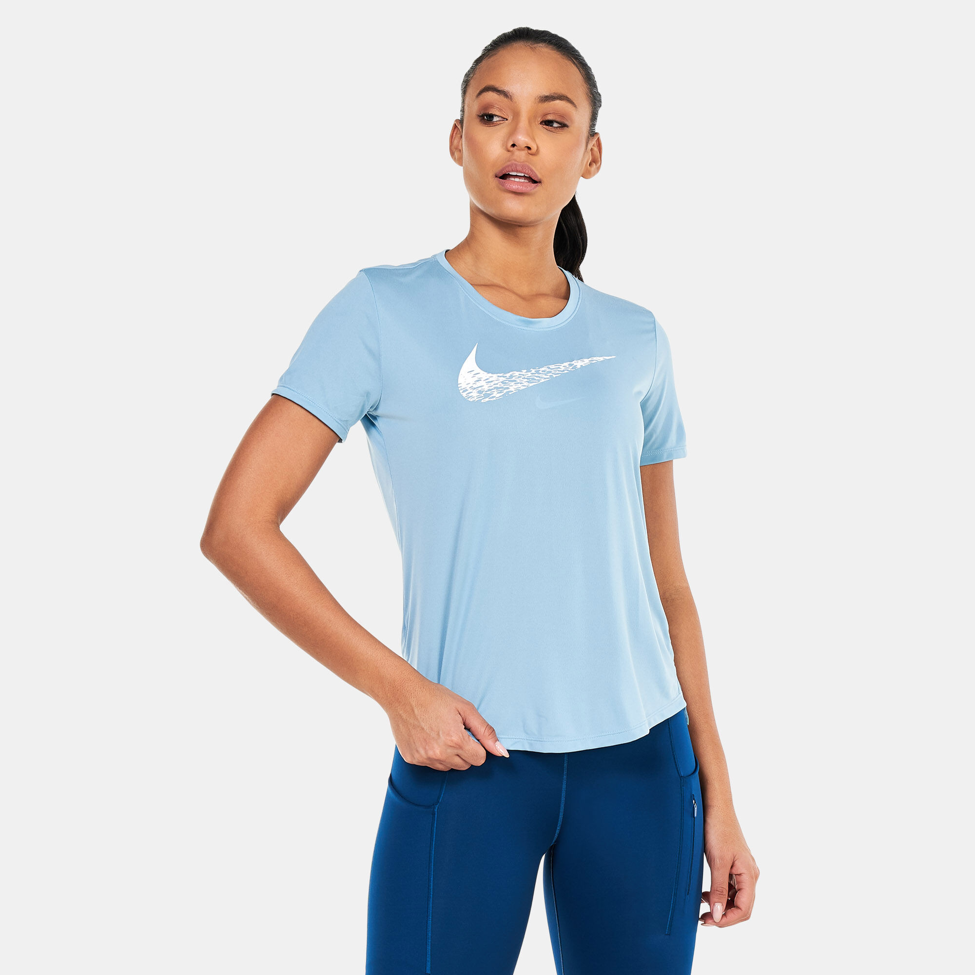 Nike women's swoosh running tee 2025
