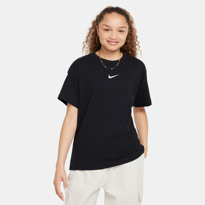 Nike Kids' Sportswear Essential T-Shirt (Older Kids) Black Nike Kids' Sportswear Essential T-Shirt (Older Kids) Black image number 0