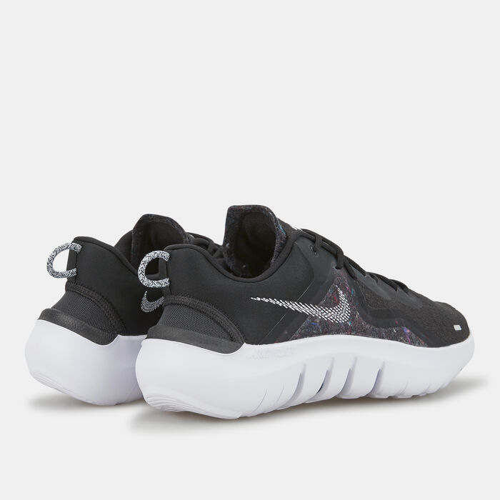 Nike Women's Flex Run 2021 Road Running Shoe Black Nike Women's Flex Run 2021 Road Running Shoe Black image number 2
