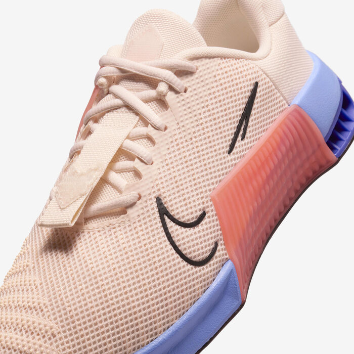 Nike Women's Metcon 9 Training Shoes Peach image number 6
