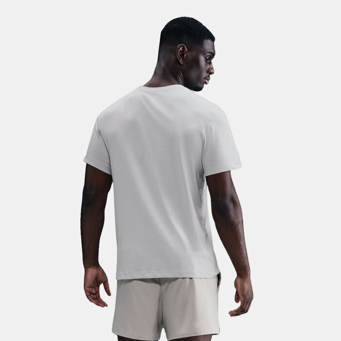 Nike Men's Dri-FIT Winning Training T-Shirt Ivory Nike Men's Dri-FIT Winning Training T-Shirt Ivory image number 1