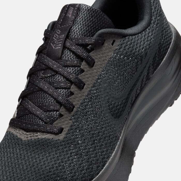 Nike Women's Run Defy Road Running Shoes Black Nike Women's Run Defy Road Running Shoes Black image number 4