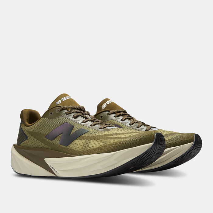 New Balance Men's FuelCell Rebel v5 Shoes Green New Balance Men's FuelCell Rebel v5 Shoes Green image number 1