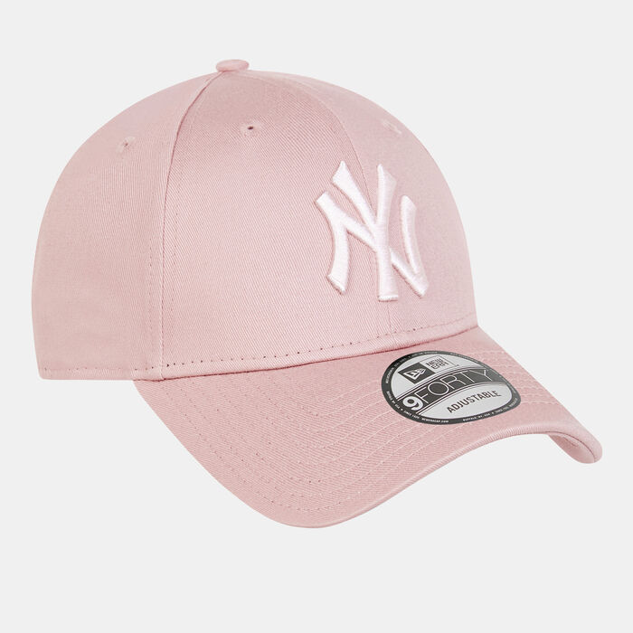 New Era Men's MLB New York Yankees Essentials 9FORTY Cap Pink New Era Men's MLB New York Yankees Essentials 9FORTY Cap Pink image number 2