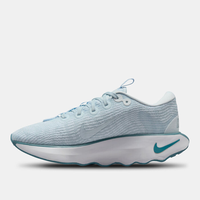Nike Women's Motiva Walking Shoes Blue Nike Women's Motiva Walking Shoes Blue image number 2