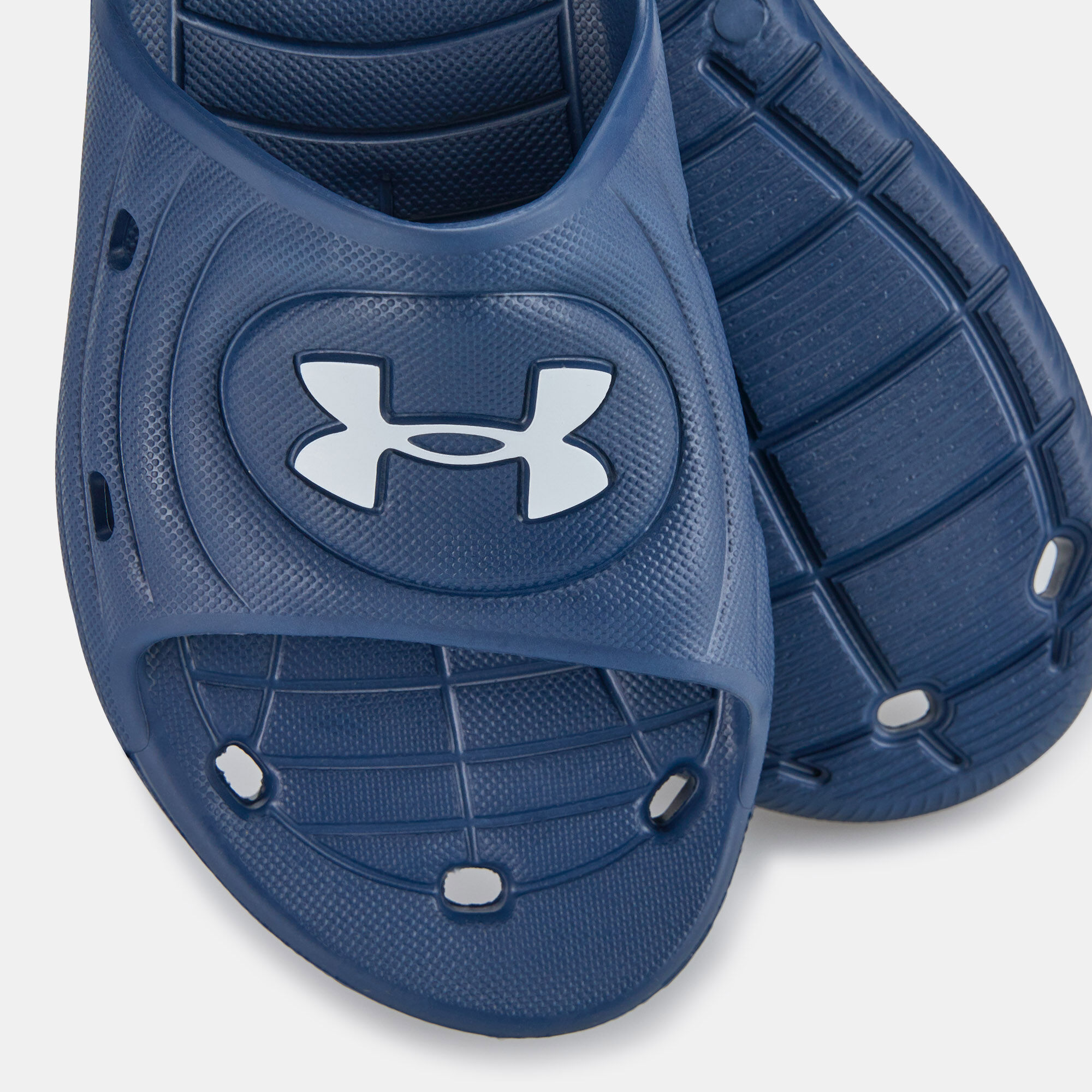 Under armour locker discount 3