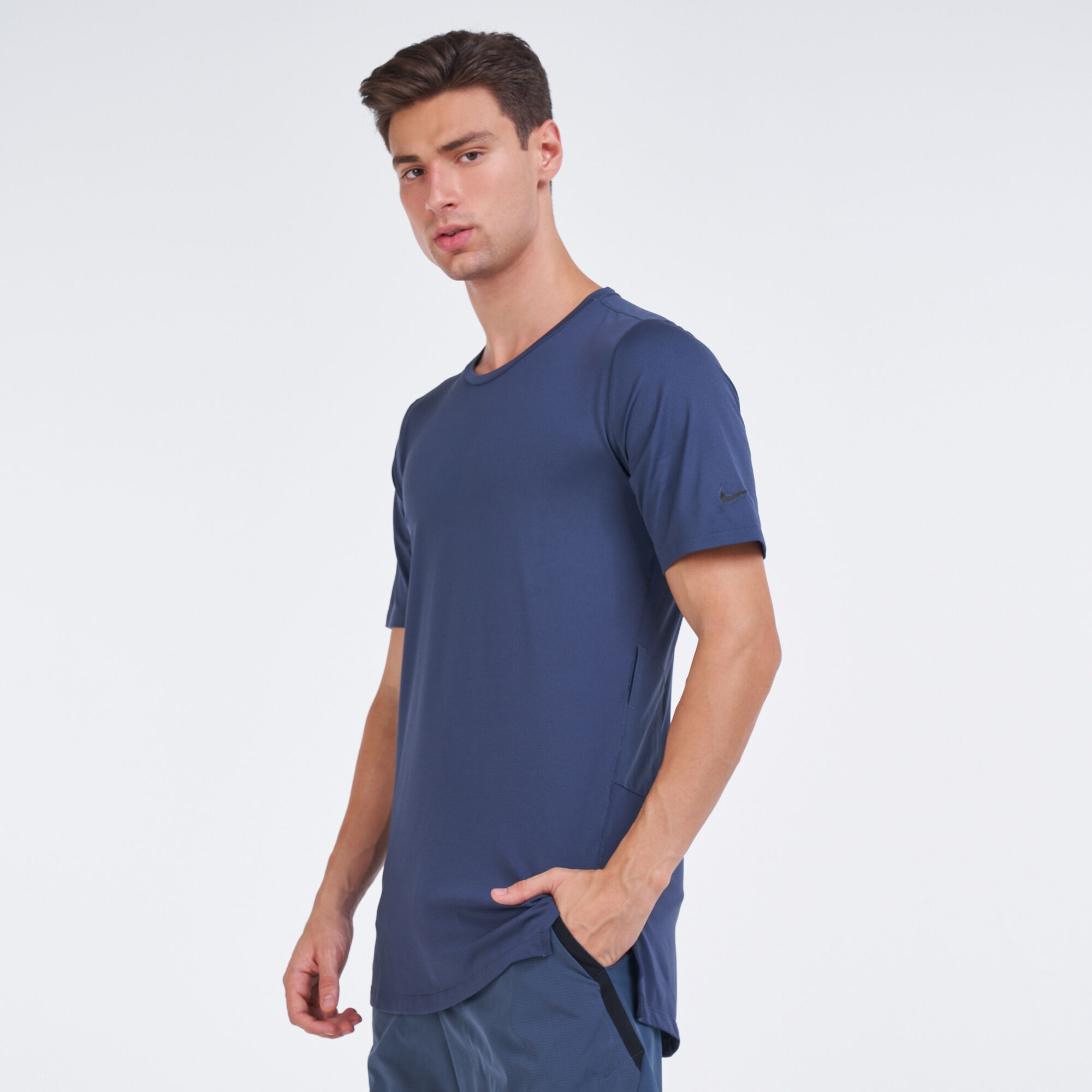Buy Nike Men s Dri FIT Utility T Shirt Blue in KSA SSS