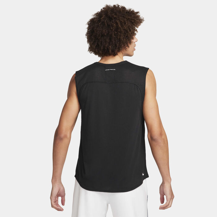 Nike Men's Trail Solar Chase Dri-FIT Running Top Black image number 1