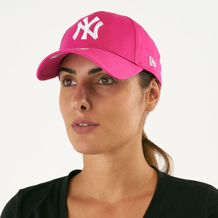 New Era Women's MLB New York Yankees 9FORTY Fashion Essential Cap Pink image number 0