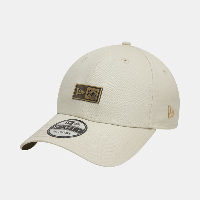 New Era Men's Badge 9FORTY Adjustable Cap Beige New Era Men's Badge 9FORTY Adjustable Cap Beige image number 1