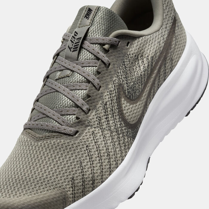 Nike Men's Run Defy Road Running Shoes Green Nike Men's Run Defy Road Running Shoes Green image number 4