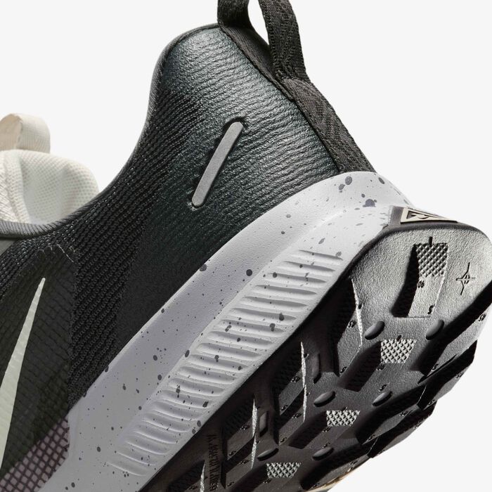 Nike Men's Juniper Trail 3 Running Shoes Grey Nike Men's Juniper Trail 3 Running Shoes Grey image number 7