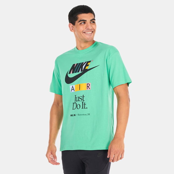 Nike Men's Sportswear M90 New DNA HBR T-Shirt Green Nike Men's Sportswear M90 New DNA HBR T-Shirt Green image number 0