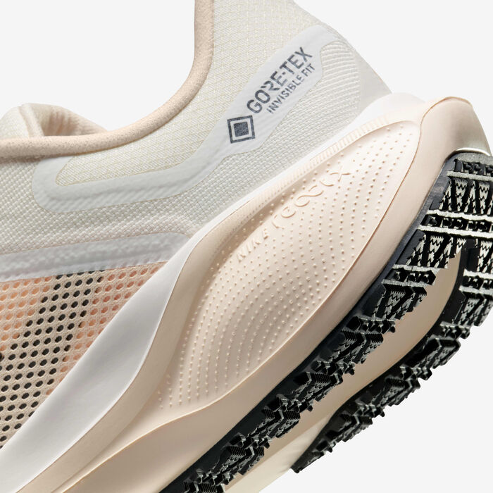 Nike Women's Pegasus 41 GORE-TEX Road Running Shoes Peach Nike Women's Pegasus 41 GORE-TEX Road Running Shoes Peach image number 7