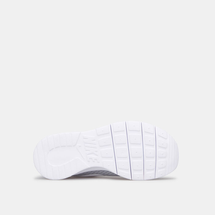 Nike Kids’ Tanjun Running Shoe (Older Kids) Grey Nike Kids’ Tanjun Running Shoe (Older Kids) Grey image number 3