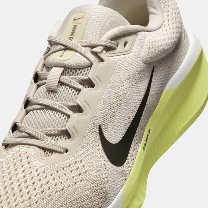 Nike Men's Winflo 11 Road Running Shoes White Nike Men's Winflo 11 Road Running Shoes White image number 4