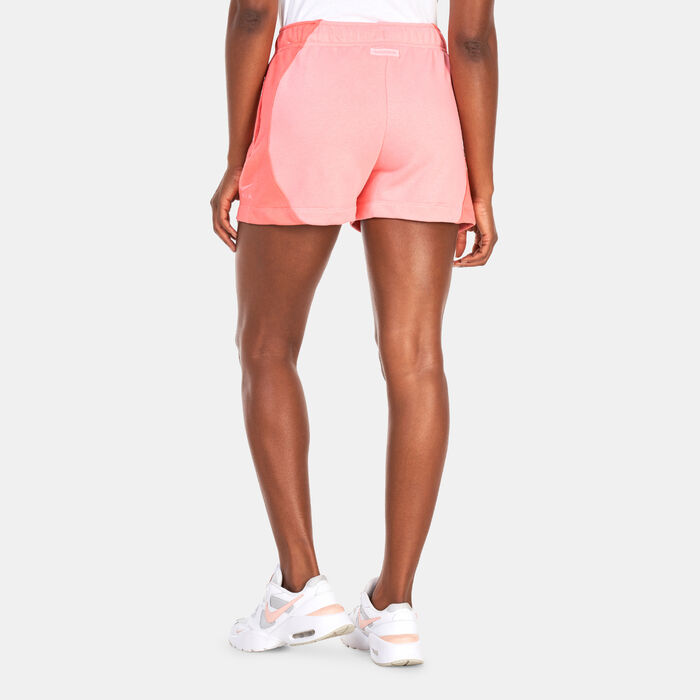 Nike Women's Fleece Shorts Pink image number 1