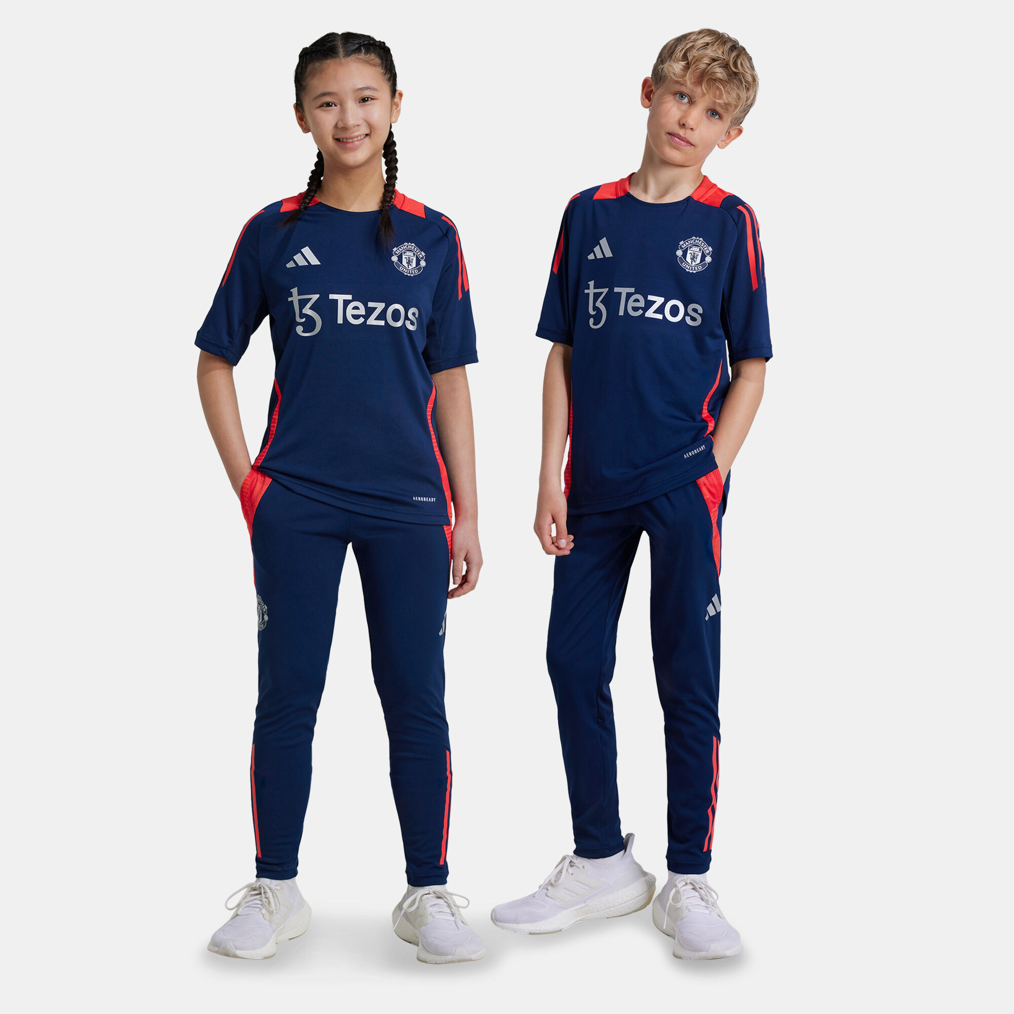 Kids Manchester United Tiro 24 Training Football Pants