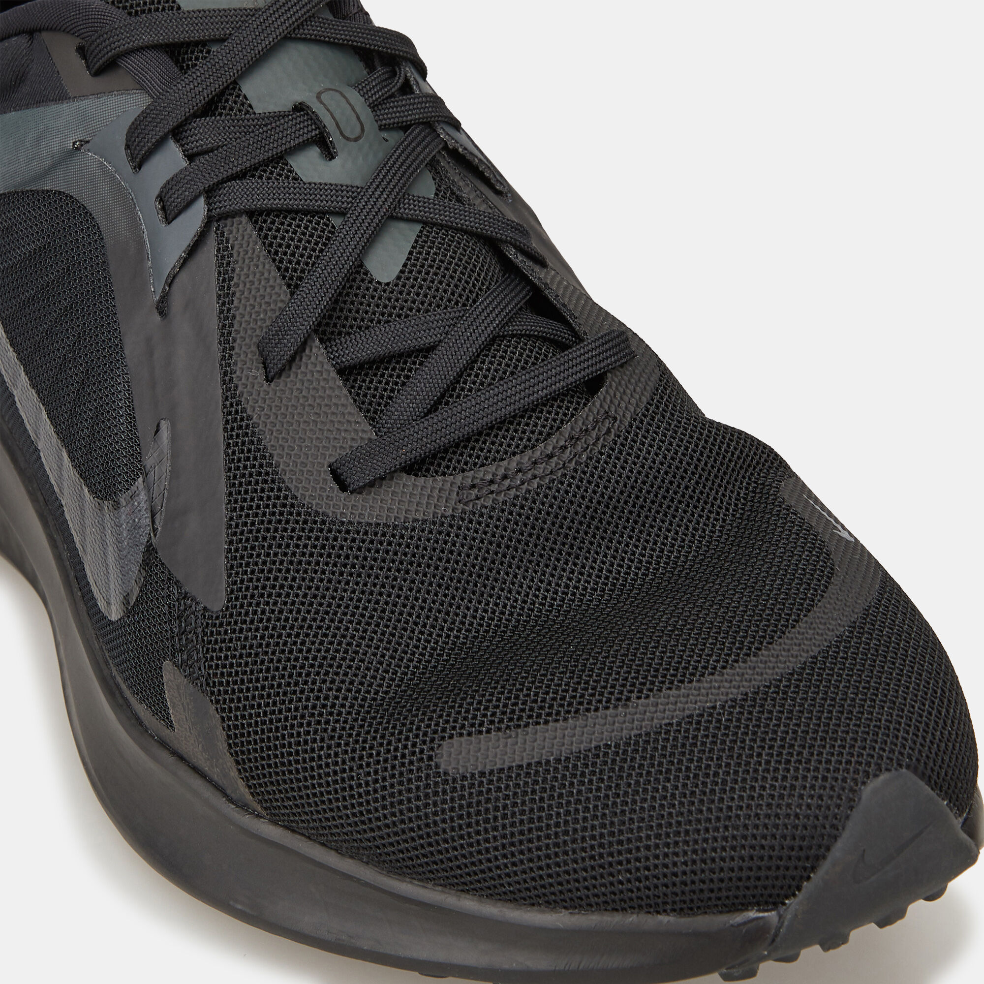 Men s Quest 5 Road Running Shoe Black Nike in KSA SSS
