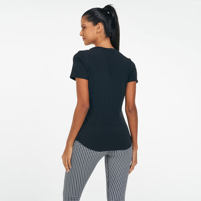 Nike Women's Dri-FIT UV One Luxe T-Shirt Black Nike Women's Dri-FIT UV One Luxe T-Shirt Black