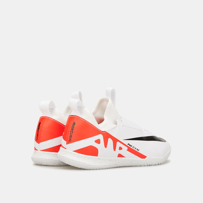 Nike Kids' Mercurial Vapor 15 Academy Indoor Court Football Shoes (Younger and Older Kids) White Nike Kids' Mercurial Vapor 15 Academy Indoor Court Football Shoes (Younger and Older Kids) White image number 2