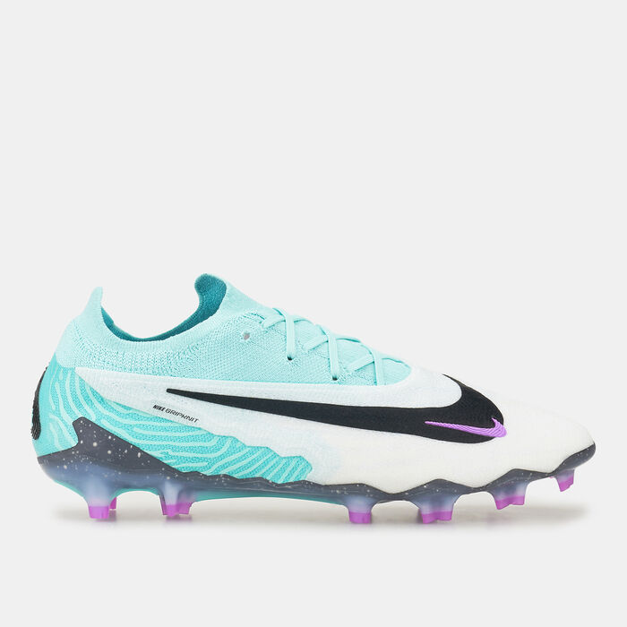 Nike Men’s Gripknit Phantom GX Elite Firm-Ground Football Shoe Green Nike Men’s Gripknit Phantom GX Elite Firm-Ground Football Shoe Green image number 0