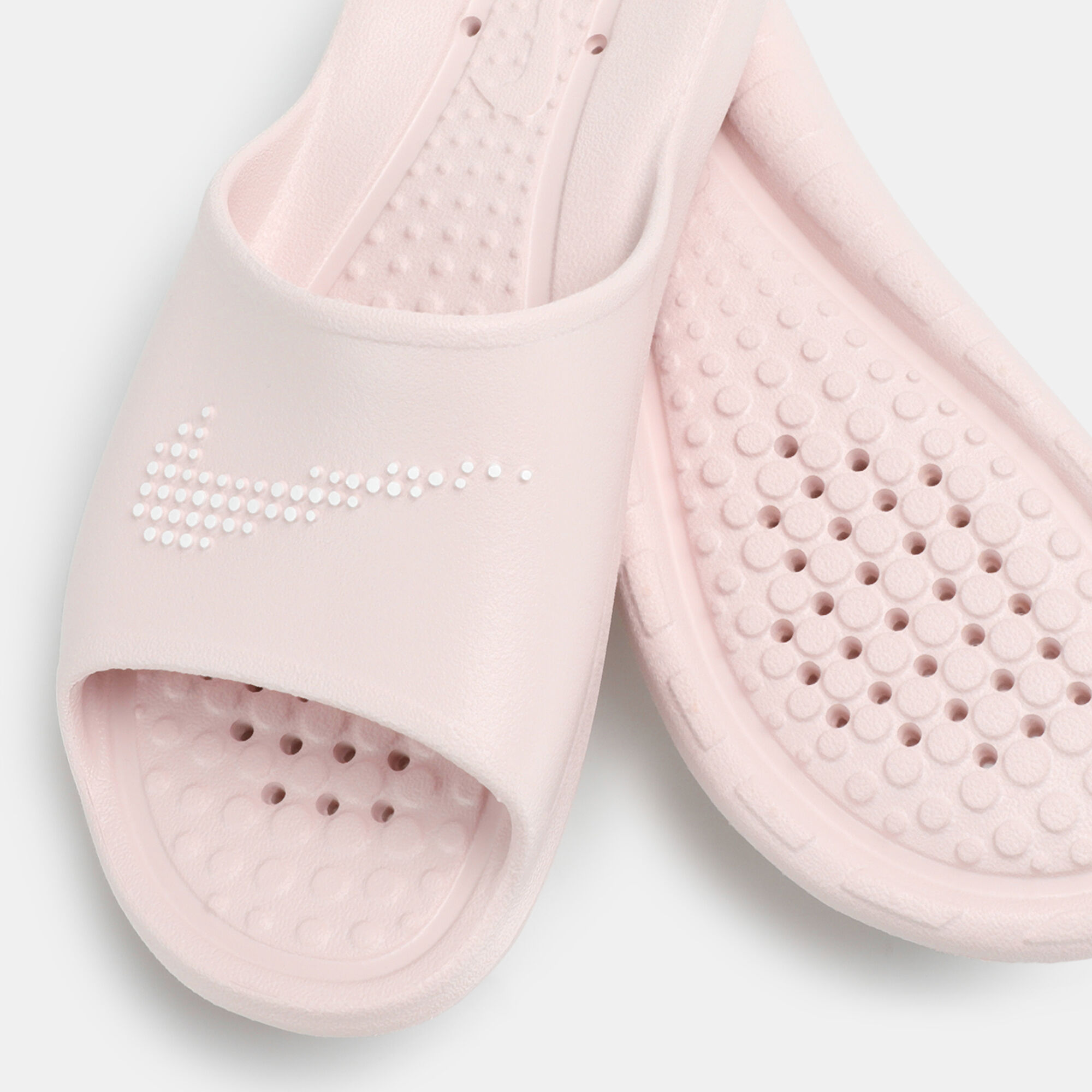 Nike women's discount shower slides