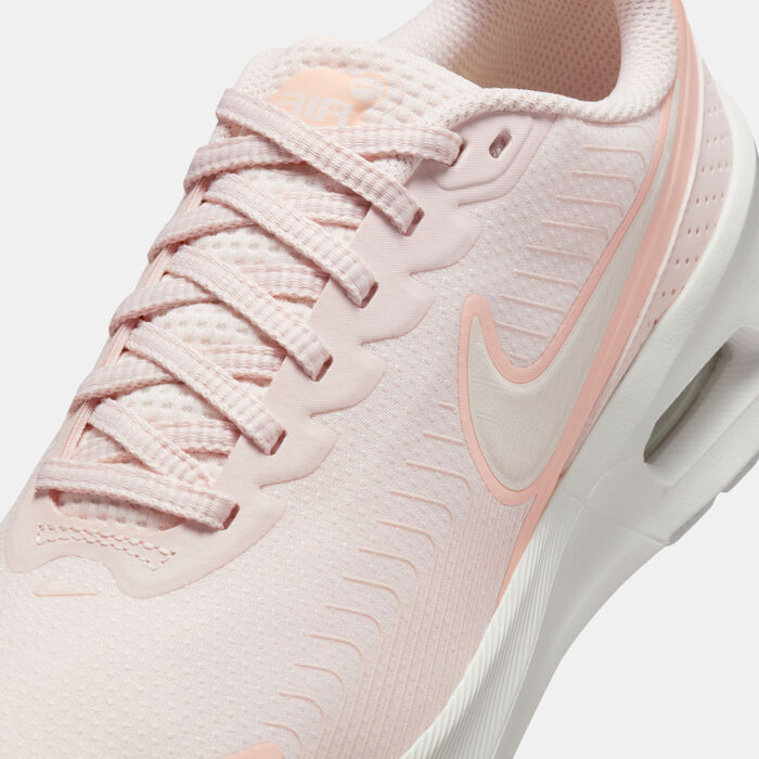 Nike Women's Air Max Nuaxis Shoes Pink Nike Women's Air Max Nuaxis Shoes Pink image number 4