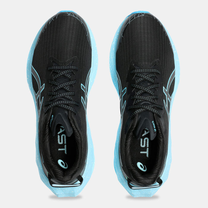 ASICS Men's NOVABLAST 4 LITE-SHOW Running Shoes Black ASICS Men's NOVABLAST 4 LITE-SHOW Running Shoes Black image number 4