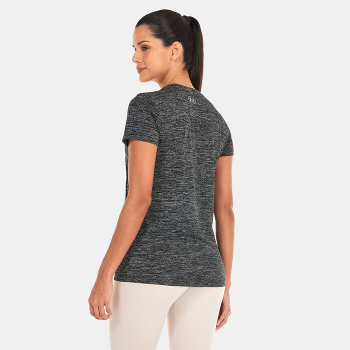 Under Armour Women's UA Tech™ Twist Graphic V-Neck T-Shirt Black Under Armour Women's UA Tech™ Twist Graphic V-Neck T-Shirt Black image number 1