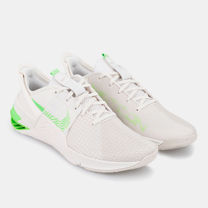 Nike Men's Metcon 8 FlyEase Training Shoe Ivory Nike Men's Metcon 8 FlyEase Training Shoe Ivory image number 2