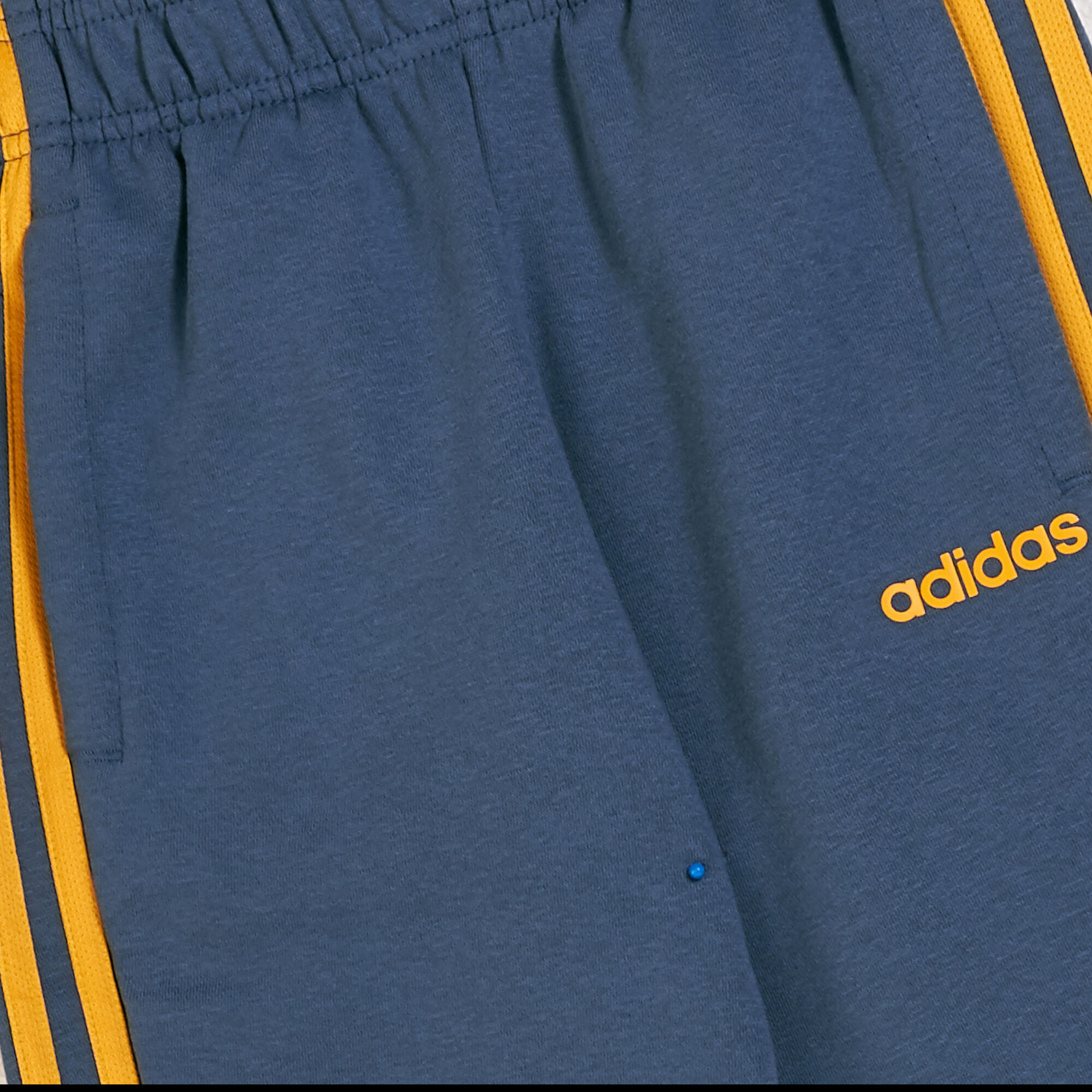 3 stripes jogger pants