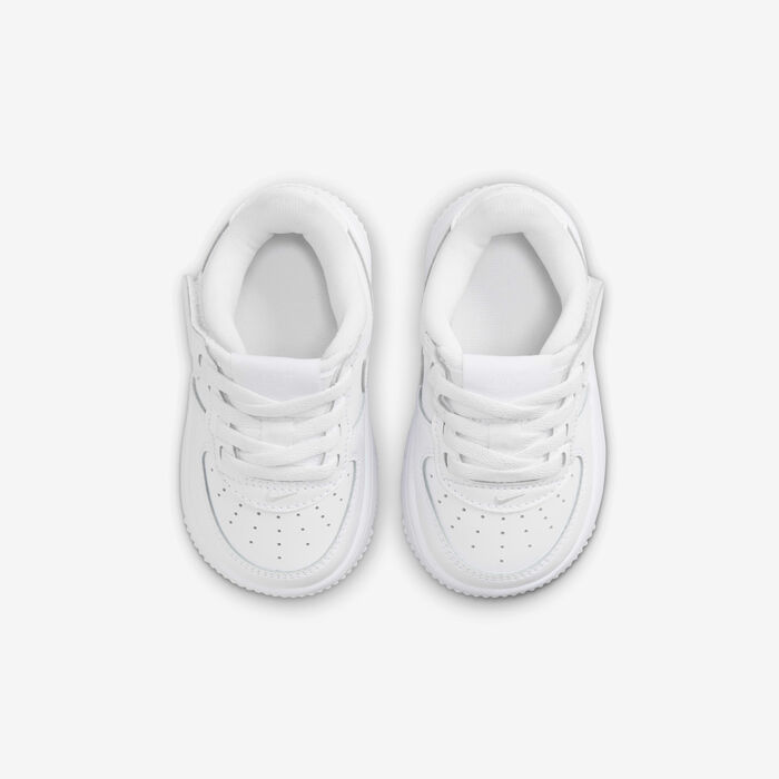 Nike Kids' Force 1 Low EasyOn Shoes White Nike Kids' Force 1 Low EasyOn Shoes White image number 3