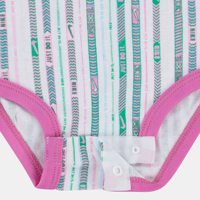 Nike Kids' Happy Camper Bodysuit Box 3-Piece Set White Nike Kids' Happy Camper Bodysuit Box 3-Piece Set White image number 1