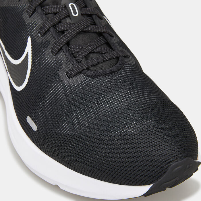 Nike Men's Downshifter 12 Road Running Shoe Black image number 5