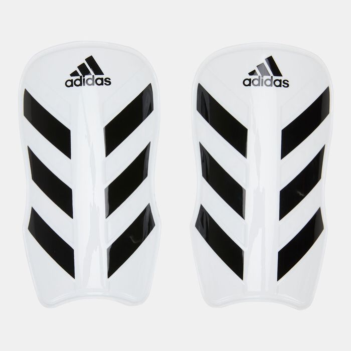 Everlasto Football Shin Guards Everlasto Football Shin Guards image number 0