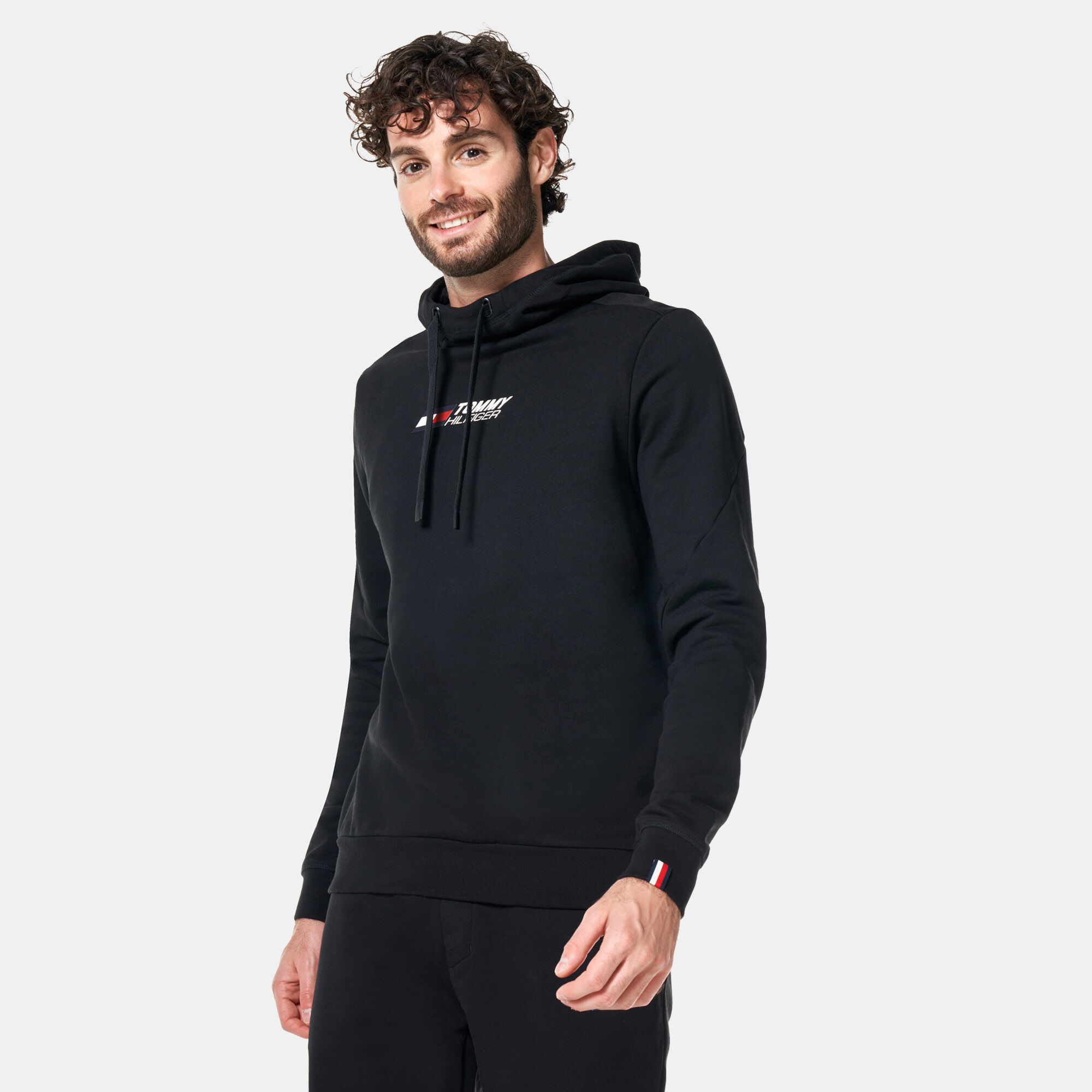 Essential fleece logo hoodie tommy hilfiger 2025