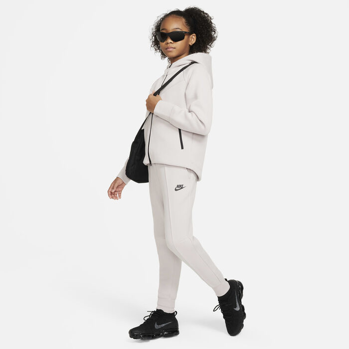 Nike Kids' Sportswear Tech Fleece Sweatpants (Older Kids) Beige image number 5