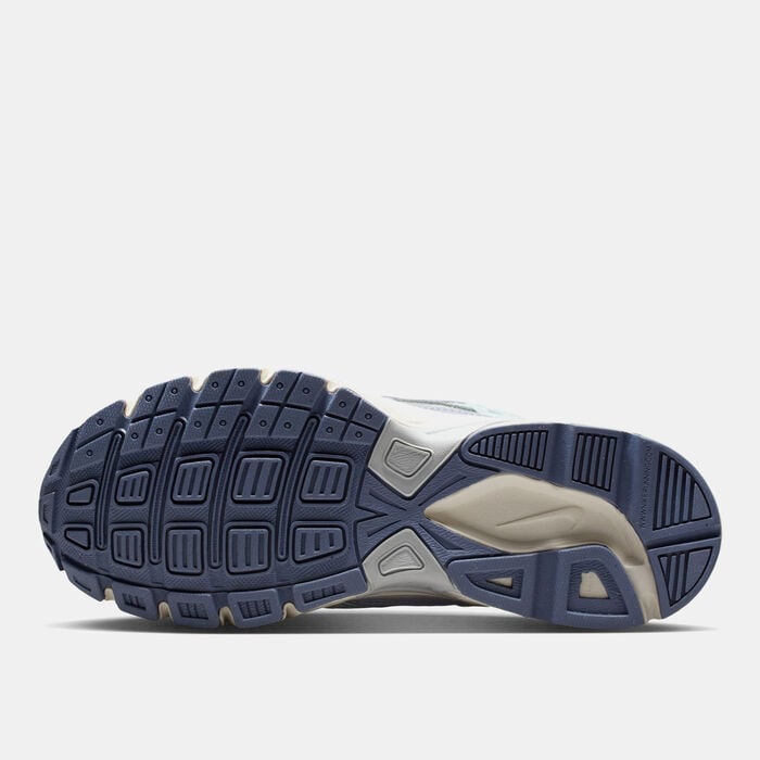 Nike Women's Initiator Shoes White Nike Women's Initiator Shoes White image number 3