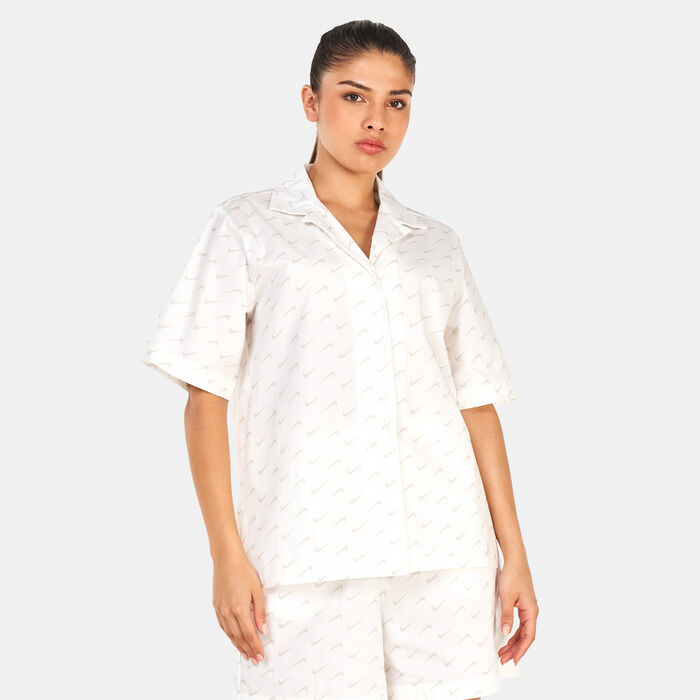 Nike Women's Sportswear Everyday Woven T-Shirt Ivory image number 0