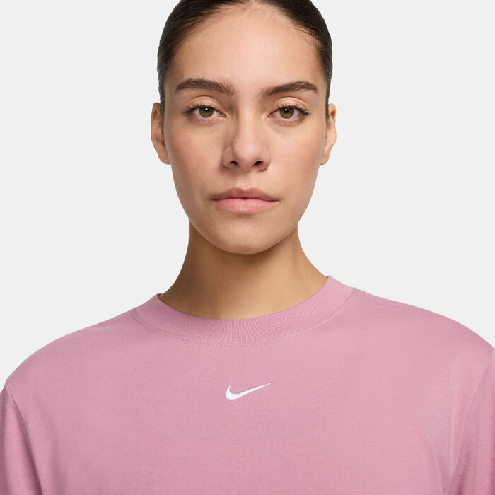Nike Women's Sportswear Essential T-Shirt Pink Nike Women's Sportswear Essential T-Shirt Pink image number 2