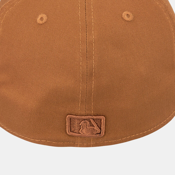 New Era Men's League Essentials 39THIRTY New York Yankees Cap Beige New Era Men's League Essentials 39THIRTY New York Yankees Cap Beige image number 1