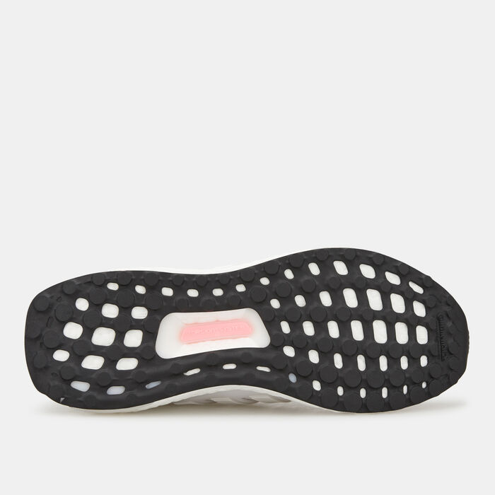 adidas Women's Ultraboost DNA 5.0 Shoe White adidas Women's Ultraboost DNA 5.0 Shoe White image number 3