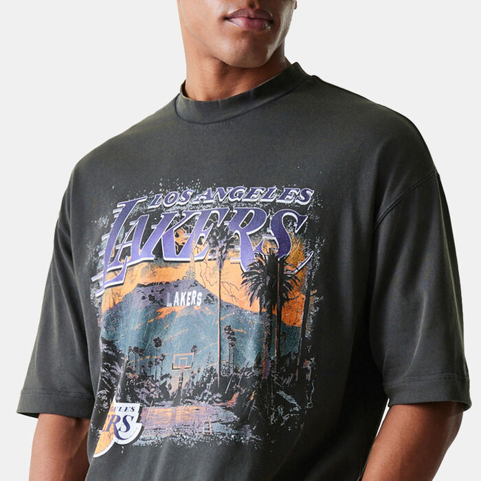 New Era Men's NBA Los Angeles Lakers Graphic T-Shirt Grey New Era Men's NBA Los Angeles Lakers Graphic T-Shirt Grey image number 3