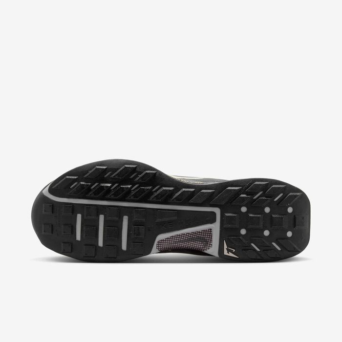 Nike Men's Juniper Trail 3 Running Shoes Grey Nike Men's Juniper Trail 3 Running Shoes Grey image number 1