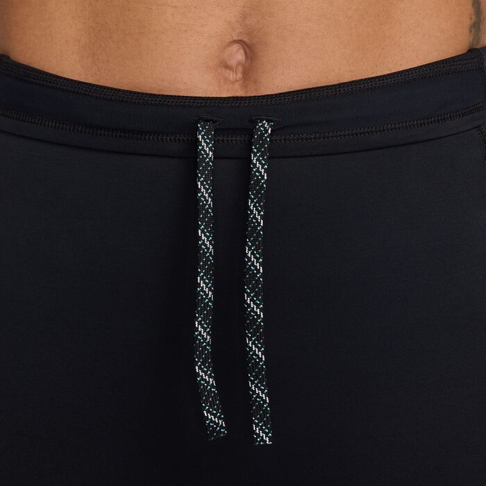 Nike Swim Women's Swim Hydralock Fusion Kick Shorts Black Nike Swim Women's Swim Hydralock Fusion Kick Shorts Black image number 2